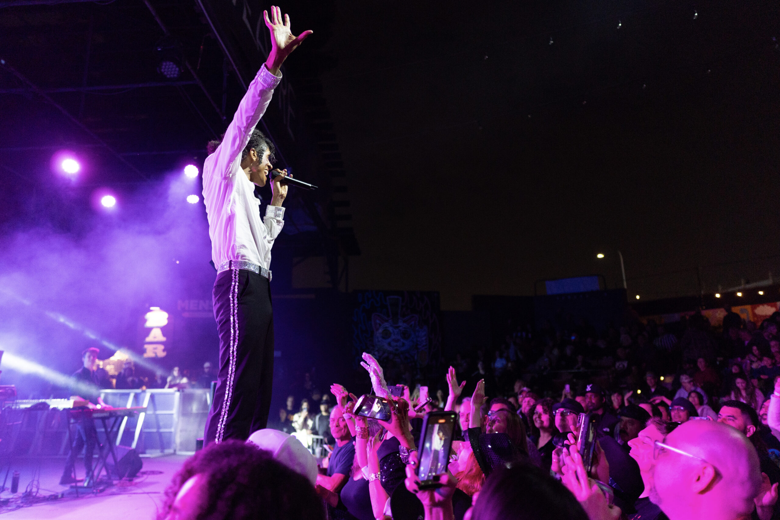 mamase-cjr-crowd
