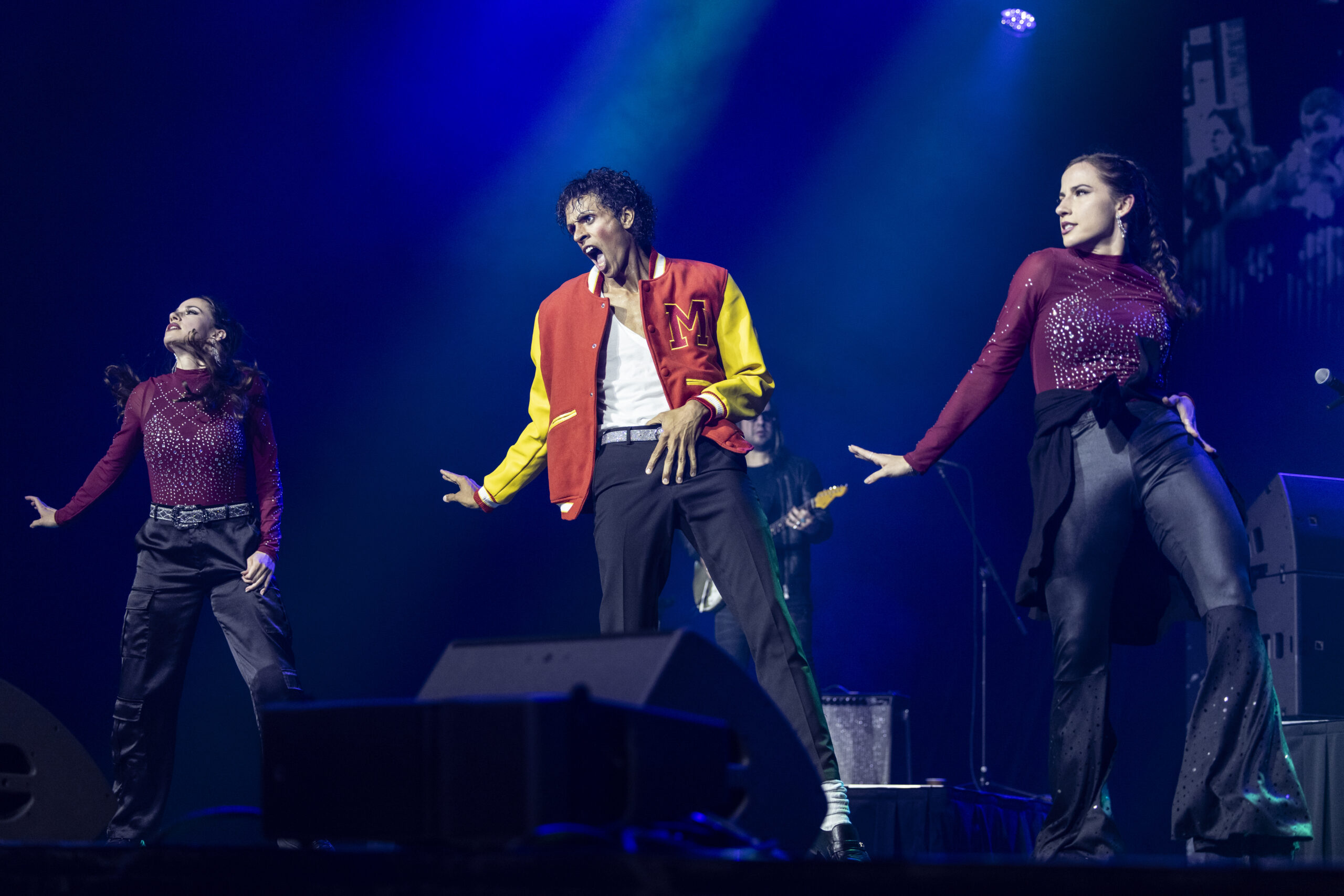 mamase-thriller-dancers